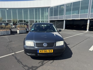 Volkswagen Bora 1.6-16V Comfortline