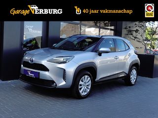 Toyota Yaris Cross 1.5 Hybrid Business Plus (Navi/Carplay,Elek.achterklep,PDC V+A,Keyless,Camera,AdapCruise,Stoel/stuurverwarming)