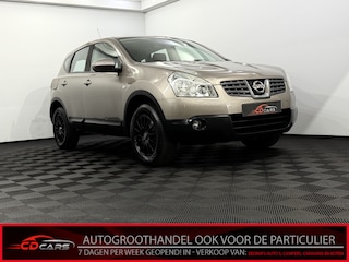 Nissan Qashqai 1.6 Acenta Clima, Parkeersensoren, Radio, Cruise control, Lichtmetalen velgen, Trekhaak