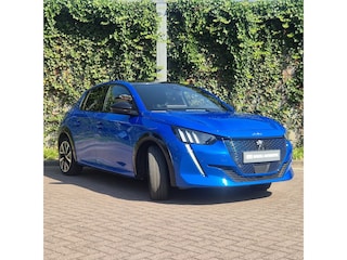 Peugeot 208 EV GT 350 50 kWh | Warmtepomp | ACC | 11 kW 3-fasen | Alcantara | Camera | Bleu Vertigo