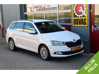 Skoda Fabia Combi 1.0 TSI Ambition O.a: PDC, Airco, Cruise, Navi, Carplay, DAB, Etc. All-in prijs!