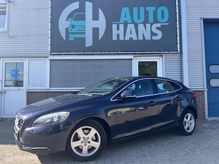 Volvo V40 1.6 T3 Momentum | orig. NL | climate | cruise | navi