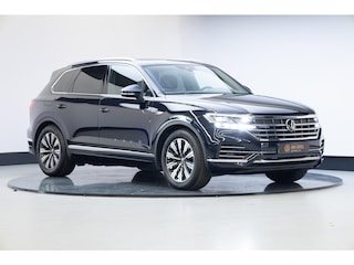 Volkswagen Touareg 3.0 TSi eHybrid 4MOTION | Pano | Stoelverwarming | SOH 98,2% |