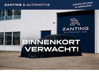 Toyota Auris 1.8 Hybrid Dynamic | Trekhaak | Camera | 4-Season banden | Netjes Onderhouden! | Climate Control | Navigatie