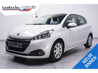 Peugeot 208 1.6 BlueHDi Blue Lease Navigatie cruise-controle Airco stuurbediening bleutooth mistlampen voor 4-seizoenen banden