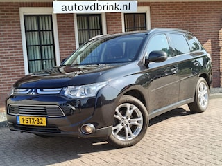 Mitsubishi Outlander 2.0 Intense+, 7 PERS / CAMERA / TREKHAAK / AIRCO