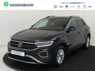 Volkswagen T-Roc 1.0 TSI Life | Achteruitrijcamera | Digital cockpit pro | Adaptieve cruise control | Stoelverwarming | Navigatie | Lane assist | Parkeerassistent |