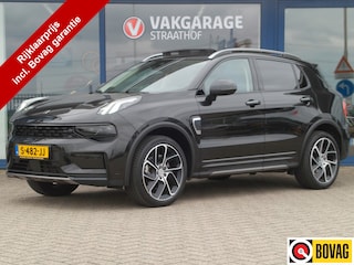 Lynk & Co 01 1.5, Black Style / Trekhaak / Elektr. Schuifdak / Camera 360 + Sensoren / Carplay + Android Auto / 20' LMV