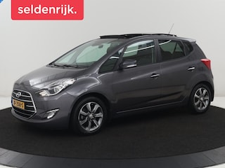 Hyundai ix20 1.6i Premium | Panoramadak | Stoel & Stuurverwarming | Trekhaak | Airco | Bluetooth | Camera | Navigatie