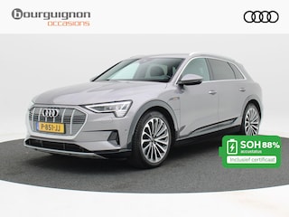 Audi e-Tron 55 quattro Business edition Plus 95 kWh 409 Pk | S-Line Interieur | Afneembare Trekhaak | Head-Up Display | Stoelverwarming voor & achter | 4-Zone Airco | 21 Inch
