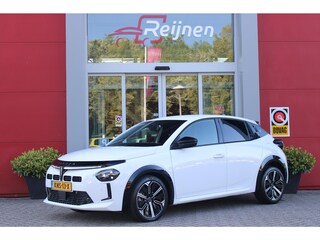 Lancia Ypsilon 1.2 Hybrid 110PK AUTOMAAT LX | CAMERA VOOR + ACHTER | PARKEERSENSOREN VOOR + ACHTER | DRIVE PACK: ADAPTIVE CRUISE CONTROL/DODEHOEK DETECTIE/ELEKTRISCH INKLAPBARE BUITENSPIEGELS/SPROTIEF STUURWIEL | SFEER VERLICHTING | CLIMATE CONTROL | DRAADLOZE APPLE CARPLAY/ANDROID AUTO | DRAADLOZE TELEFOONLADER | 17"  LICHTMETALEN VELGEN "DIAMOND CUT" | WIELKASTEN "GLOSSY BLACK" | PRIVACY GLAS ACHTER | PREMIUM STOELBEKLEDING "GRIGIO ANTRACITE" | KLEUR: "BIANCO QUARZO" |