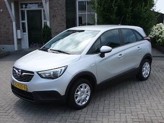 Opel Crossland X 1.2 Turbo Innovation , Bluetooth , Airco , Trekhaak , NAP enz.