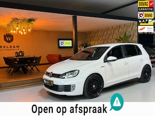 Volkswagen Golf 2.0 GTI Edition|NAP|NL-auto|19" Zwarte Velgen|Getint|Trekhaak|Tartan stoelen|Navi|LED+Xenon|Rijklaar