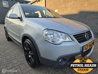 Volkswagen Polo 1.4-16V Cross