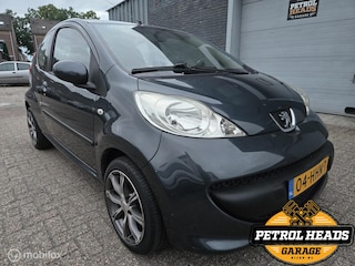 Peugeot 107 1.0-12V SPORT | Bluetooth grootbeeld touch | LM Velgen