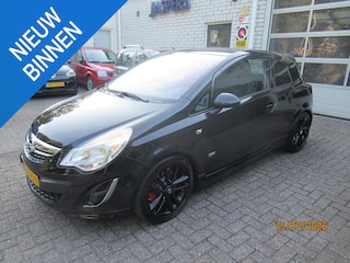 Opel Corsa 1.6-16V T Color Edition opc
