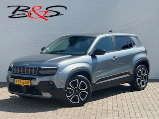 Jeep Avenger Summit 54 kWh SOH 96% Clima Camera Carplay Adaptive Cruise PDC voor en achter Half Leder