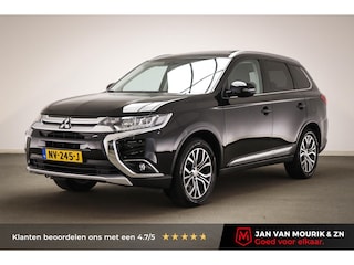 Mitsubishi Outlander 2.0 Instyle | 7 Persoons | SCHUIFDAK | STUURVERWARMING | DAB | CAMERA | TREKHAAK | 18"