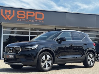 Volvo XC40 1.5 T4 Recharge Inscription|211PK|Pano|Leer|Carpl