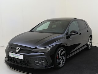 Volkswagen Golf 1.5 eHybrid GTE | SoH 100% | Panoramadak | Trekhaak | Lederen stoelen ‘Vienna’ | Head-up display | Adaptieve demping | Keyless | Parkeerassistent |