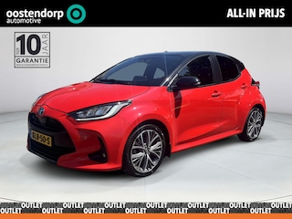Toyota Yaris 1.5 Hybrid Executive | Stoel- + stuurverwarming | Dode hoek waarschuwing | Carplay | JBL audio |
