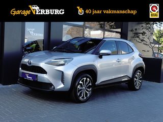 Toyota Yaris Cross 1.5 Hybrid Business Plus (Navi/Carplay,Panoramadak,Keyless,Camera,Elek.achterklep,Stoel/stuurverwarming,HUD)