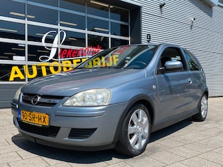 Opel Corsa 1.2-16V Silverline - Airco I Sport velgen I Comfort pakket i Nwe APK 07-2027