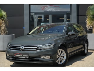 Volkswagen Passat Variant 1.5 TSI Business 150pk Navigatie/Camera/AdaptieveCruiseControl