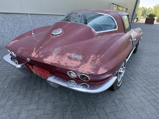 Chevrolet Corvette C2 Coupe