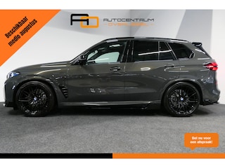 BMW X5 xDrive50e M Sport / M Bodykit / Achterasbesturing / Panoramadak / Elektr. verstelbare voorstoelen + memory / Softclose / Luchtvering / Elektr. wegklapbare trekhaak / HUD Professional / Harman Kardon Surround Sound / 22'' LMV / Ambienteverlichting / Stoelverwarming V+ A / Achteruitrijcamera / Shadow Line