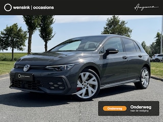 Volkswagen Golf 1.5 eHybrid GTE | Panoramdak | Trekhaak | Stoelventilatie | HUD | Apple Carplay/Android Auto | Camera | Lederen bekleding |