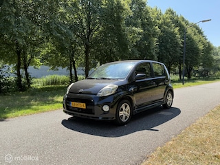Daihatsu Sirion 2 1.3-16V Sport*AIRCO*ELEK. RAMEN*APK 01/27