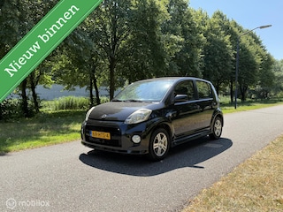Daihatsu Sirion 2 1.3-16V Sport*AIRCO*ELEK. RAMEN*APK 01/27