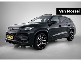 Volkswagen Tayron 1.5 eHybrid R-Line Edition | 204 PK | Automaat | Stoel en Stuurverwarming | Black Style | Navigatie | Stoel Massage