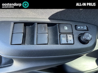 Toyota Yaris Cross 1.5 Hybrid 130 Launch AWD | All-in prijs | Automaat | Android/apple carplay | Electr. bedienb. achterklep