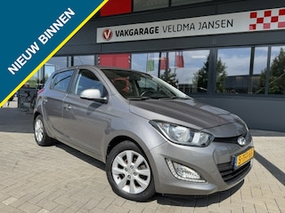 Hyundai i20 1.2i i-DEAL 5-DRS + AIRCO