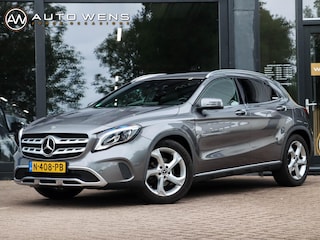 Mercedes-Benz GLA 180 Activity Edition Automaat Leder
