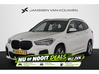 BMW X1 xDrive25e M Sport Sportstoelen Stoelverwarming Apple CarPlay LED