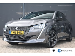 Peugeot 208 1.2 PureTech GT | Panoramadak | Achteruitrijcamera | Navigatie |
