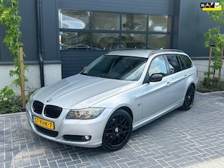 BMW 3-serie Touring 316i | Carplay | Trekhaak | PDC | Clima | Cruise | Isofix
