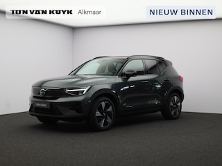 Volvo EX40 Single Motor Ext. Range Plus Europa 82 kWh / Forest Lake Metallic / Elektr. Verstelbare Stoelen / Stuur+Stoelverwarming / Harman Kardon / Dak Zwart /