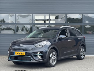 Kia Niro E-NIRO DYNAMICPLUSLINE 64 KWH (100% SOH) I TREKHAAK I SCHUIF/KANTELDAK I ADAPTIVE CRUISE CONTROL I PARKEERCAMERA