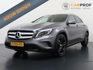 Mercedes-Benz GLA 200 Prestige Panoramadak ECC Camera Led Trekhaak Stoelverwarming