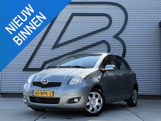 Toyota Yaris 1.3 VVTi Aspiration 2e Eigenaar|Clima|Apple Carplay|Dealer Onderhouden|Elek Ramen|N.A.P.|APK tot 08-2027