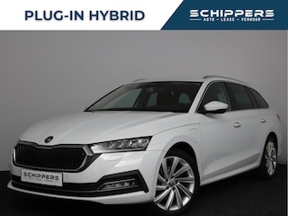 Skoda Octavia Combi 1.4 TSI iV PHEV Style | Stoelverwarming | Elektrisch bedienbare stoelen