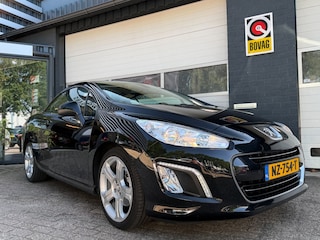 Peugeot 308 CC 1.6 156 PK Roland Garros