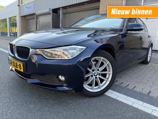 BMW 320i EfficientDynamics Edition Upgrade Edition NAP