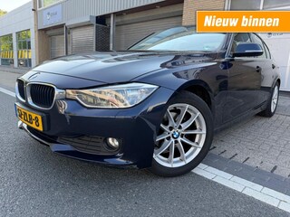 BMW 320i EfficientDynamics Edition Upgrade Edition NAP