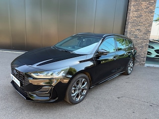 Ford Focus Wagon 1.0 Eco 125pk AUT. Hybrid ST Line Navi, Winter pack, Camera etc. etc.