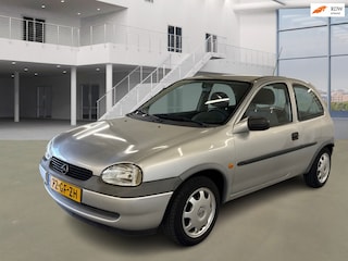 Opel Corsa 1.2i-16V Onyx
